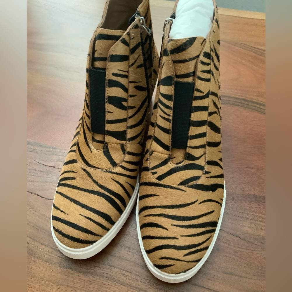 LINEA Paolo Anna Platform Wedge Sneaker Bootie Zebra Print Size 8 - Picture 2 of 7